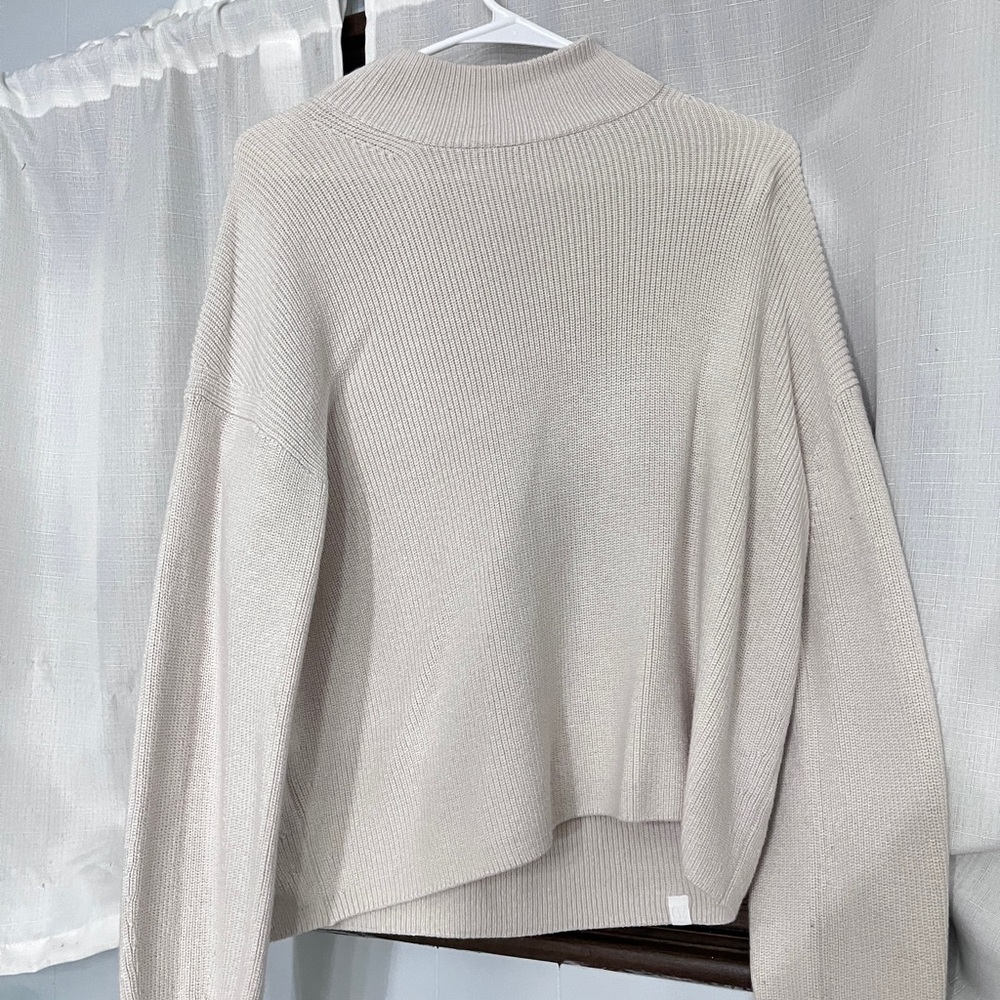 Lululemon Athletica Cream Turtleneck Sweater
